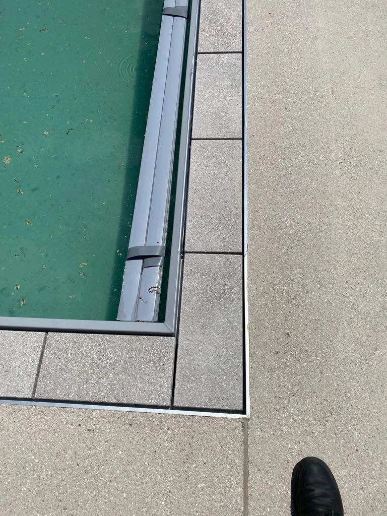 Bagger Wien – EMK Erdbau GmbH – Einfamilienhaus – Poolbau – Gartengestaltung 4 Poolbau und Gartengestaltung durch die EMK Erdbau GmbH