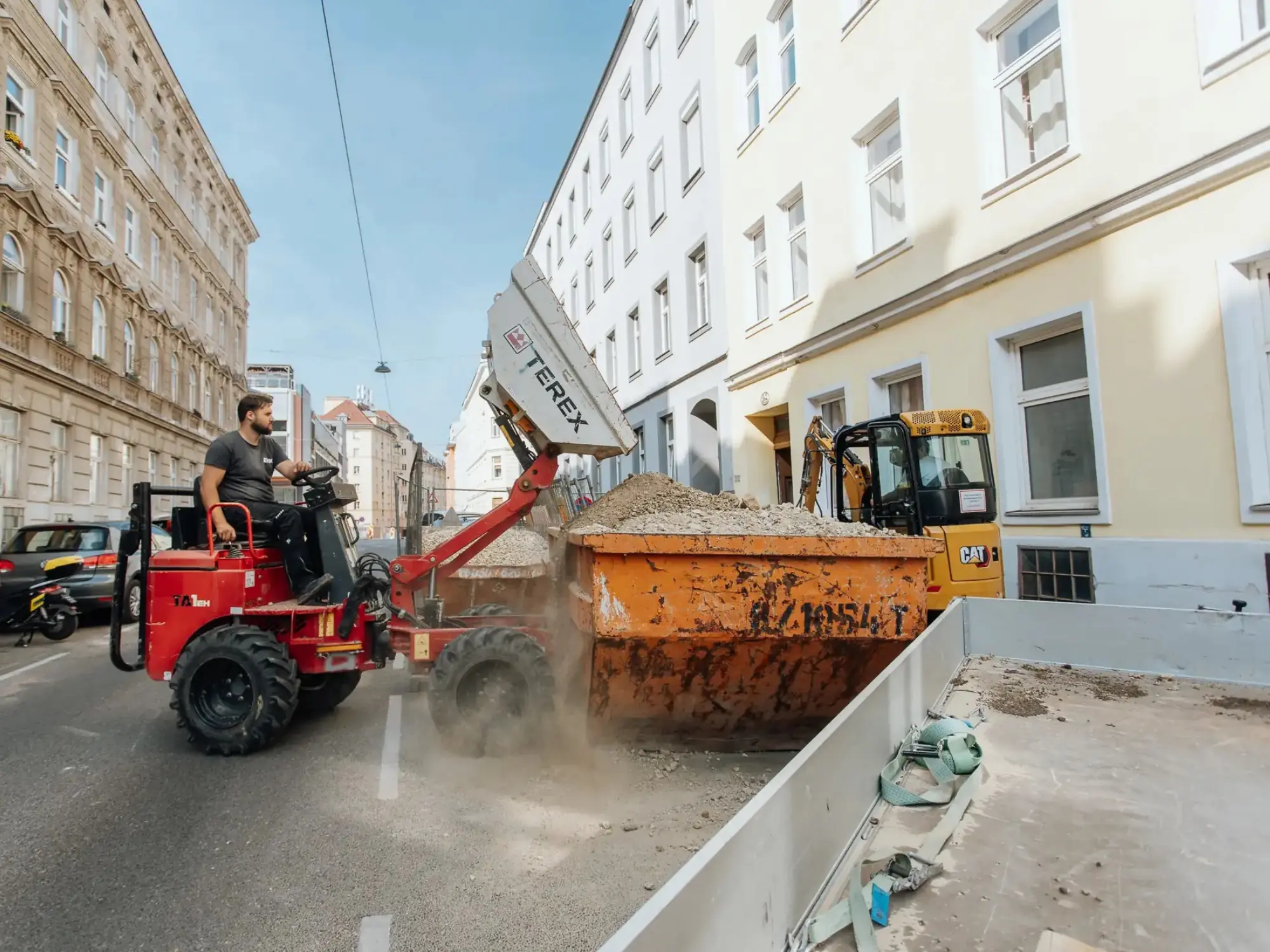 bagger-wien_Abriss-EMK Abtransport von Bauschutt durch die EMK Erdbau GmbH